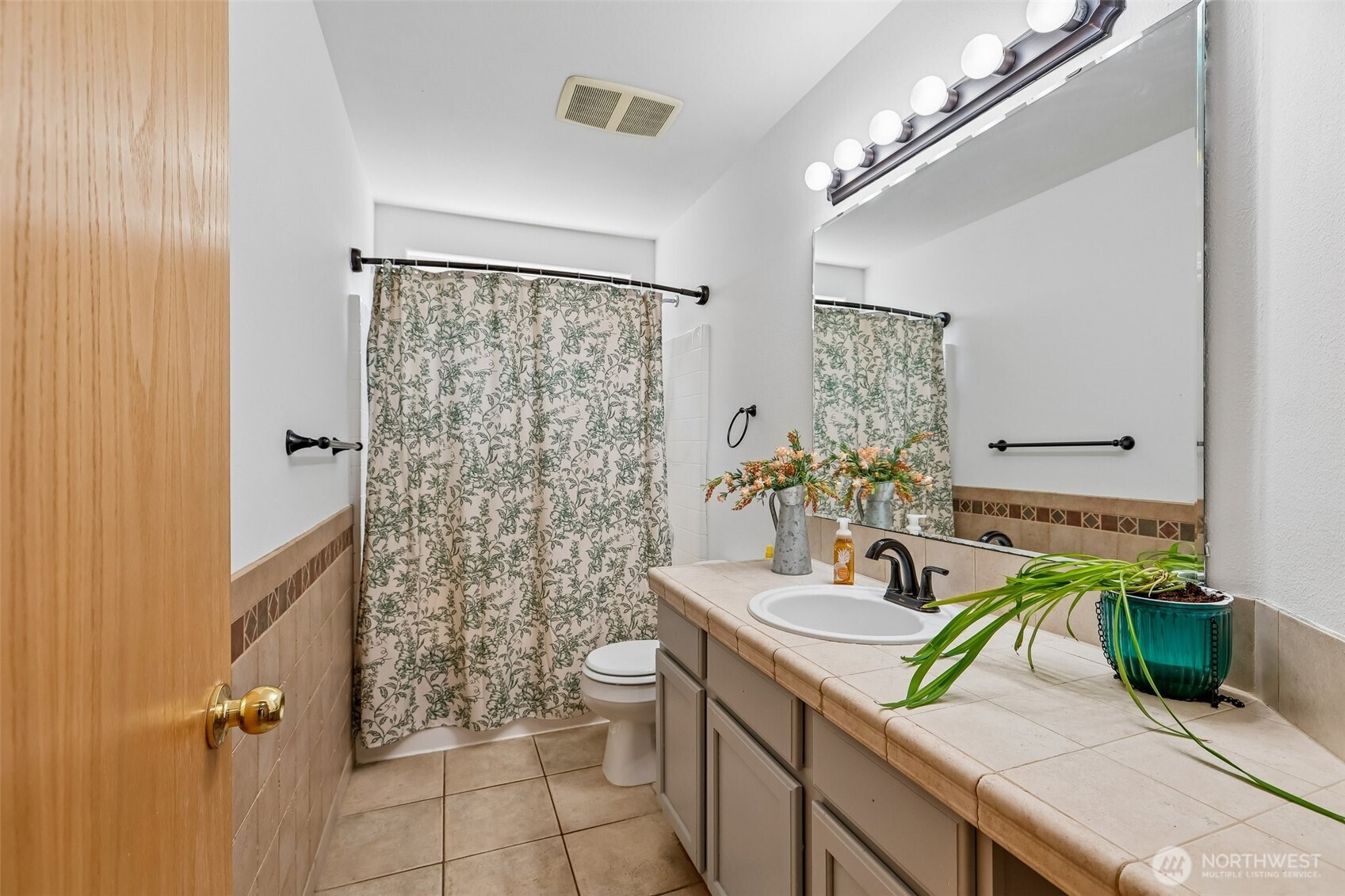 13718 43rd Avenue Property Photo 26