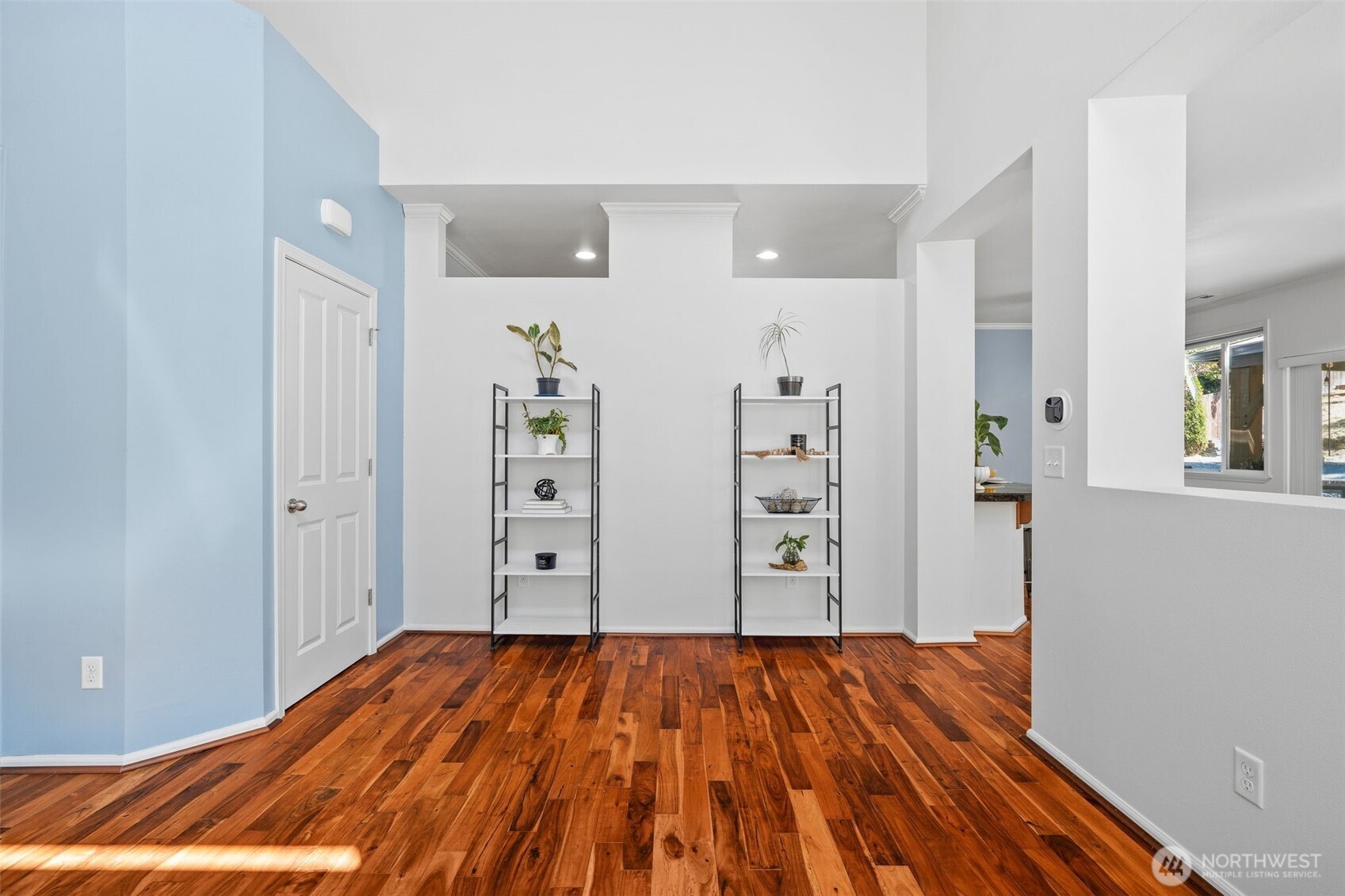 6728 Charlotte Avenue Property Photo 4