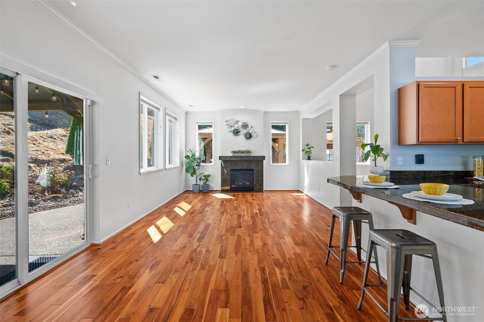 6728 Charlotte Avenue Property Photo 10