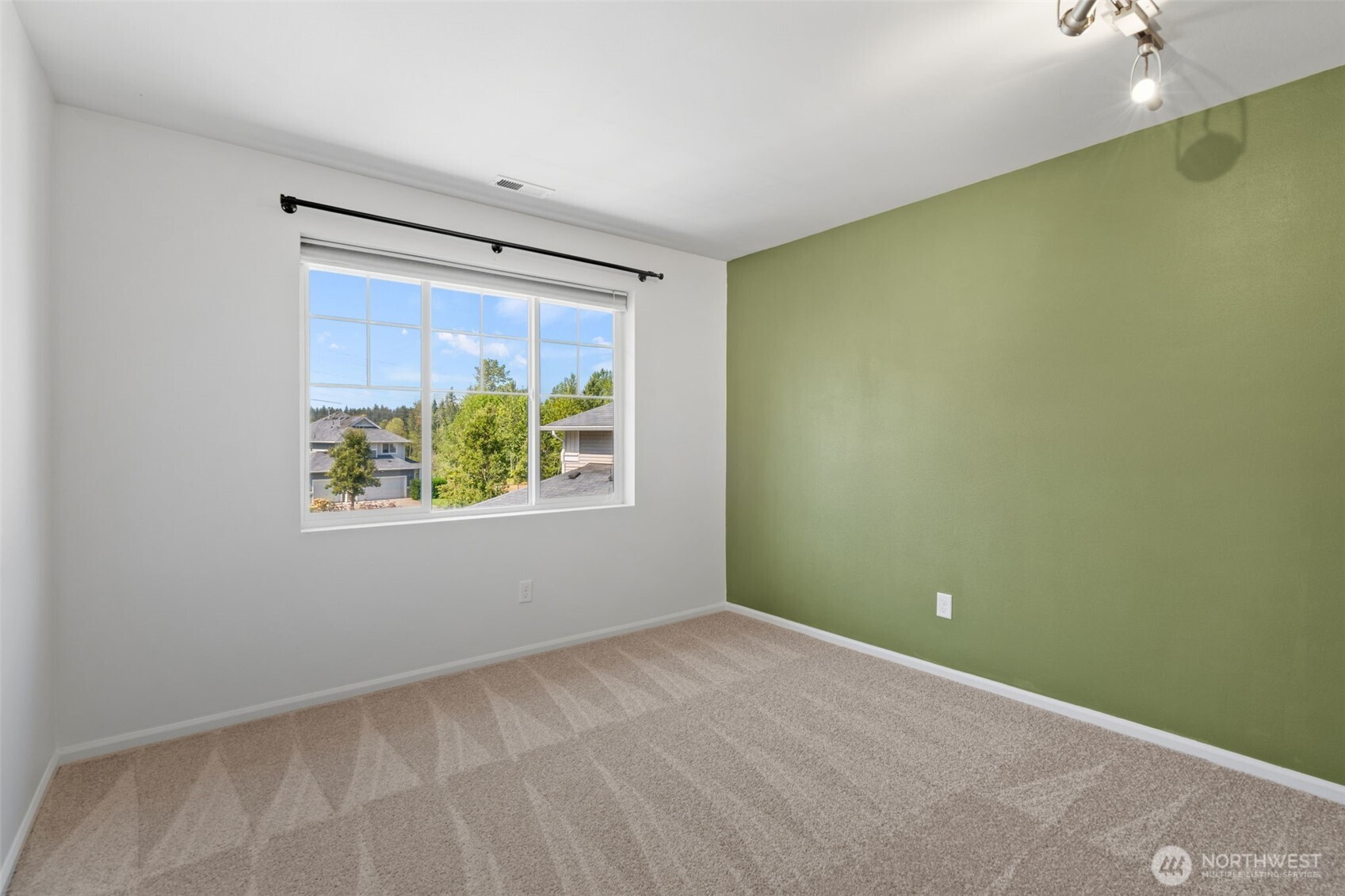 6728 Charlotte Avenue Property Photo 22