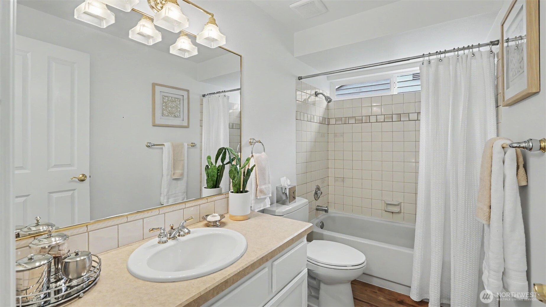23900 Se 42nd Place Property Photo 18