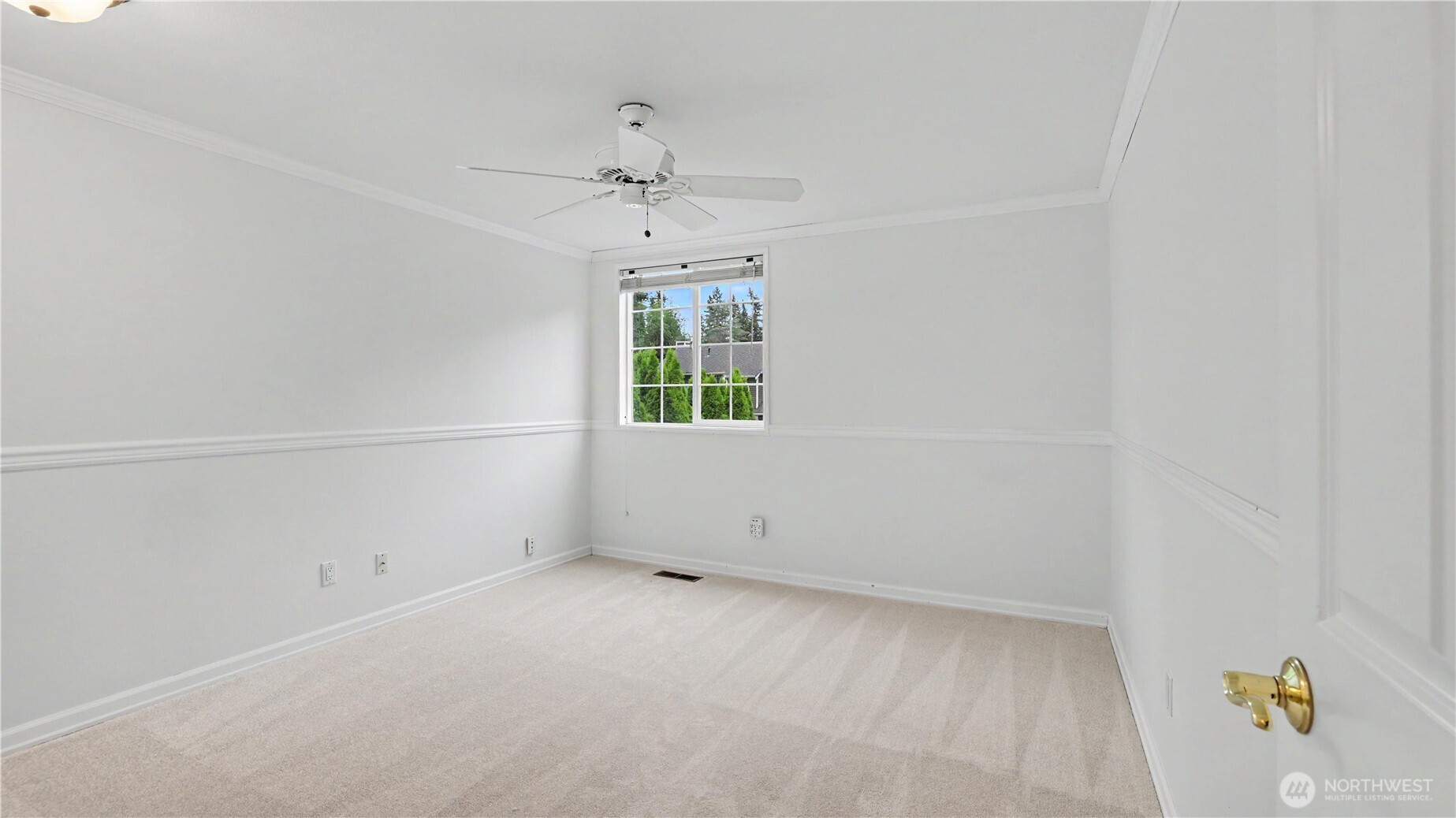 23900 Se 42nd Place Property Photo 19