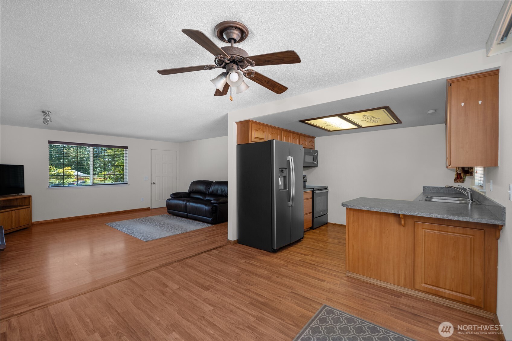 1706 Foxfire Drive Property Photo 12