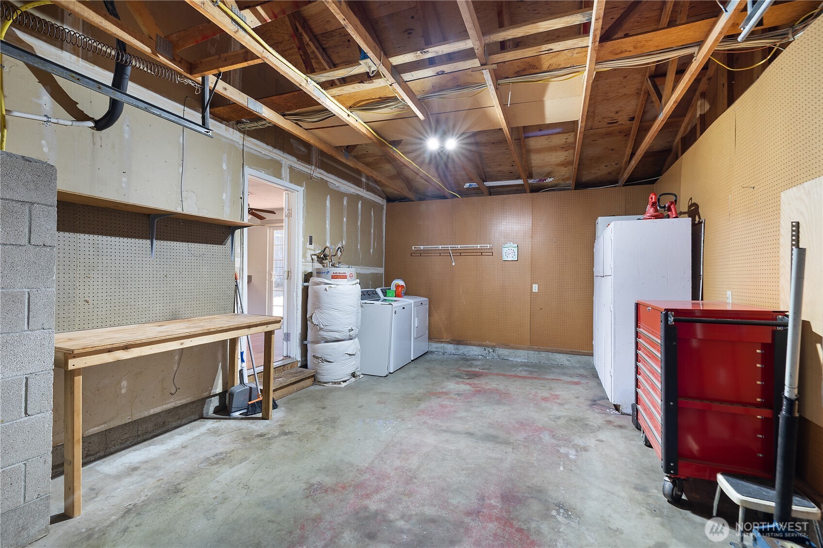 1706 Foxfire Drive Property Photo 34