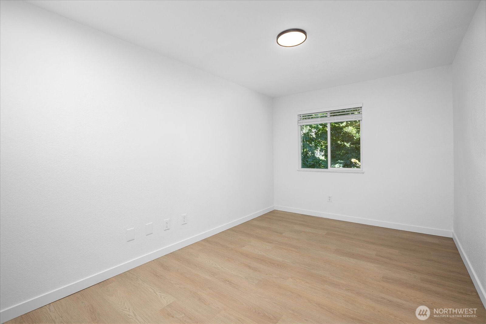 11637 100th Avenue 2c Property Photo 21