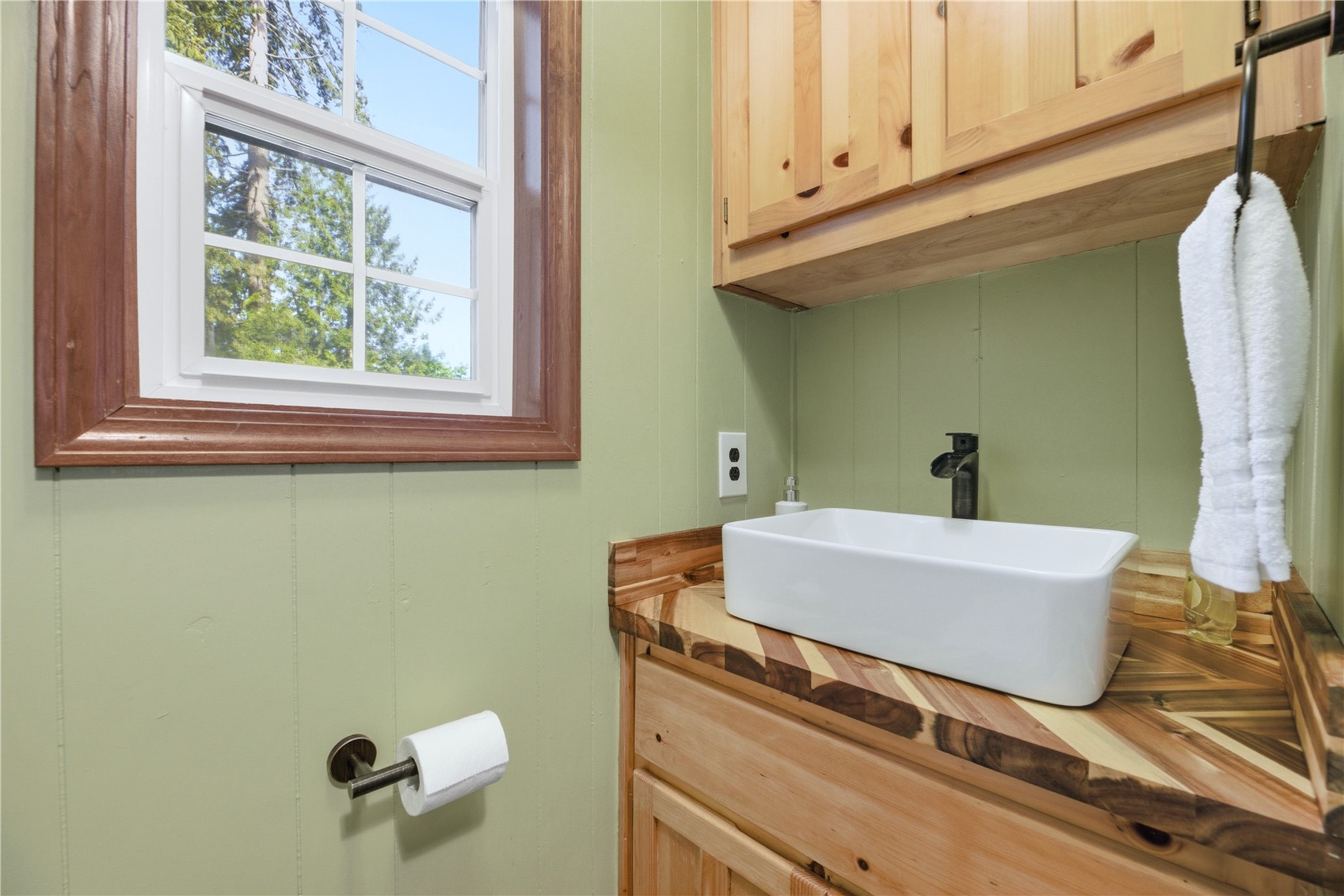 13013 224th Street Property Photo 14