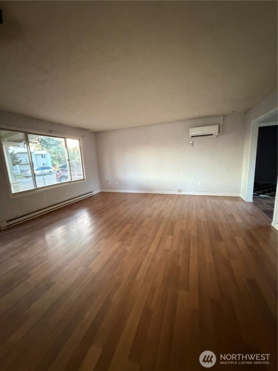 412 S Washington Property Photo 4