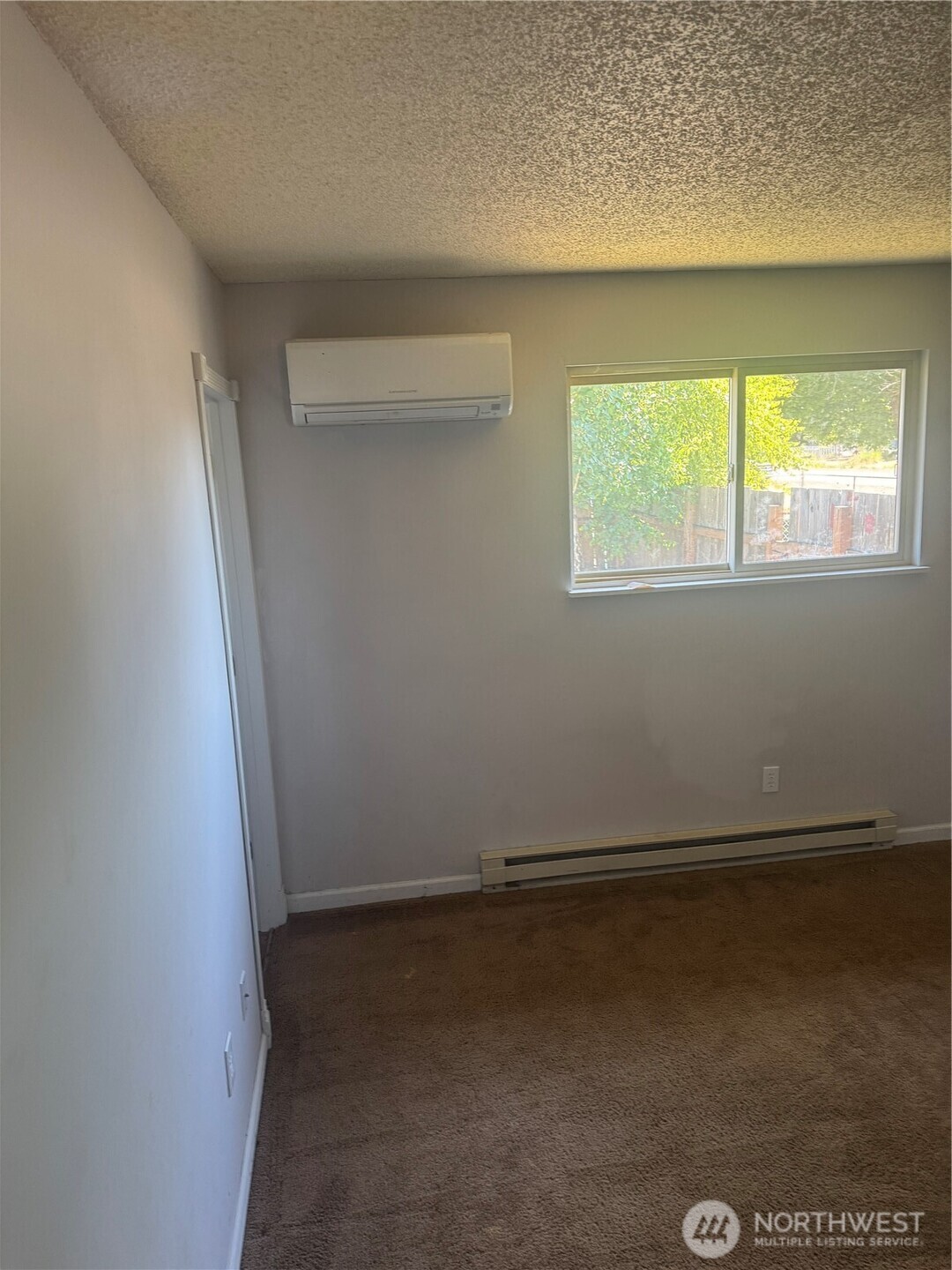 412 S Washington Property Photo 13