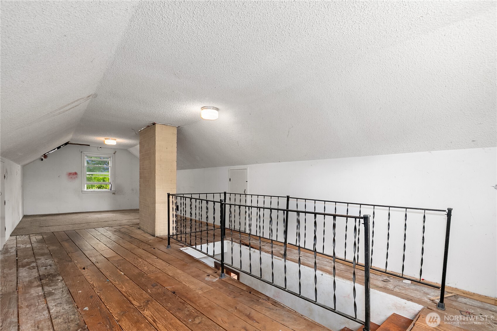 215 99th Street Property Photo 16