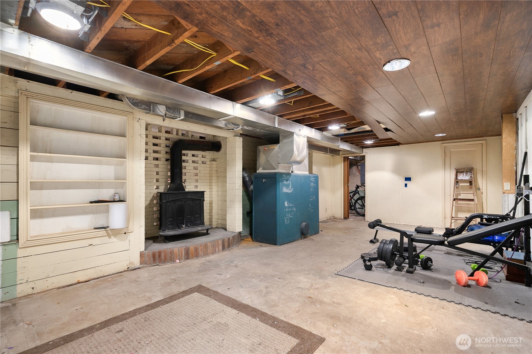 215 99th Street Property Photo 19