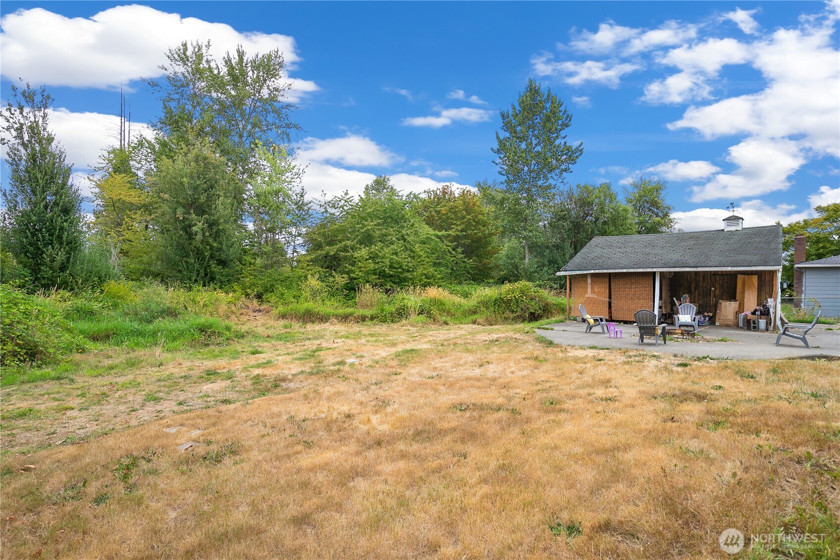 215 99th Street Property Photo 22