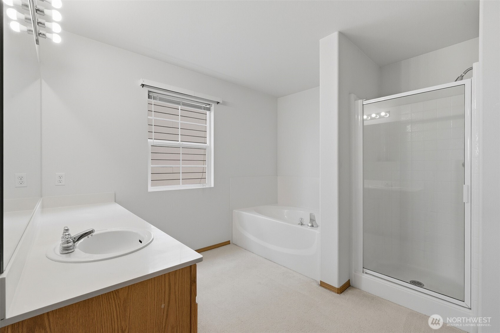 2101 Se 2nd Place Property Photo 14