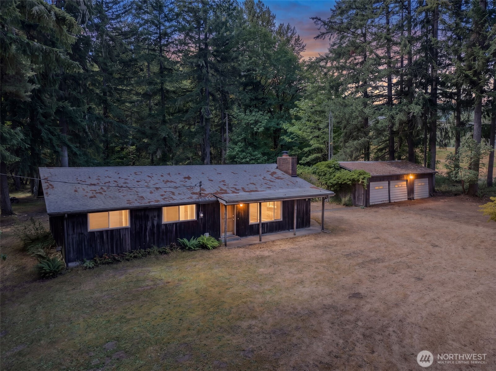 1835 Maple Valley Road Property Photo 1