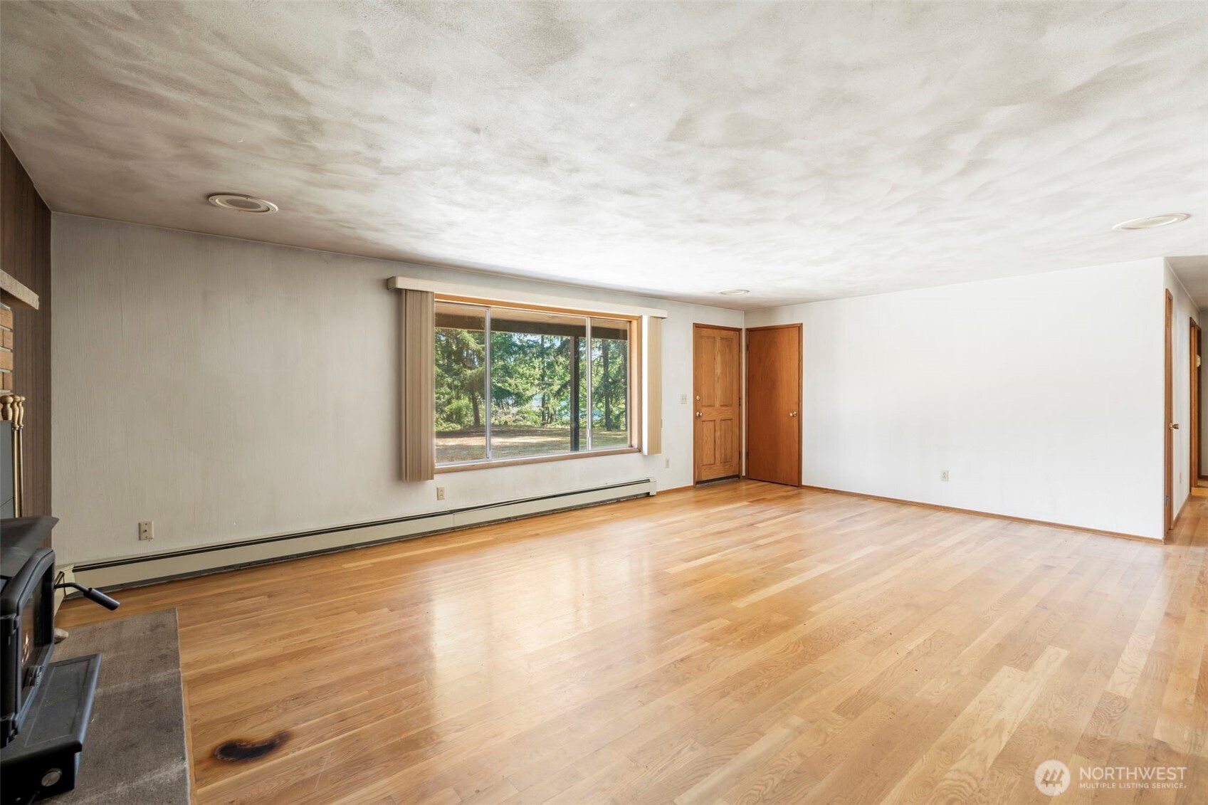 1835 Maple Valley Road Property Photo 7