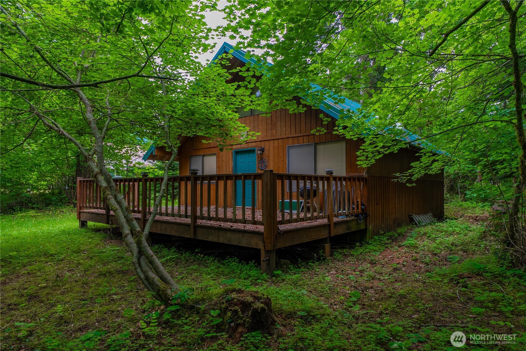 146 Mount Rainier Drive Property Photo 1