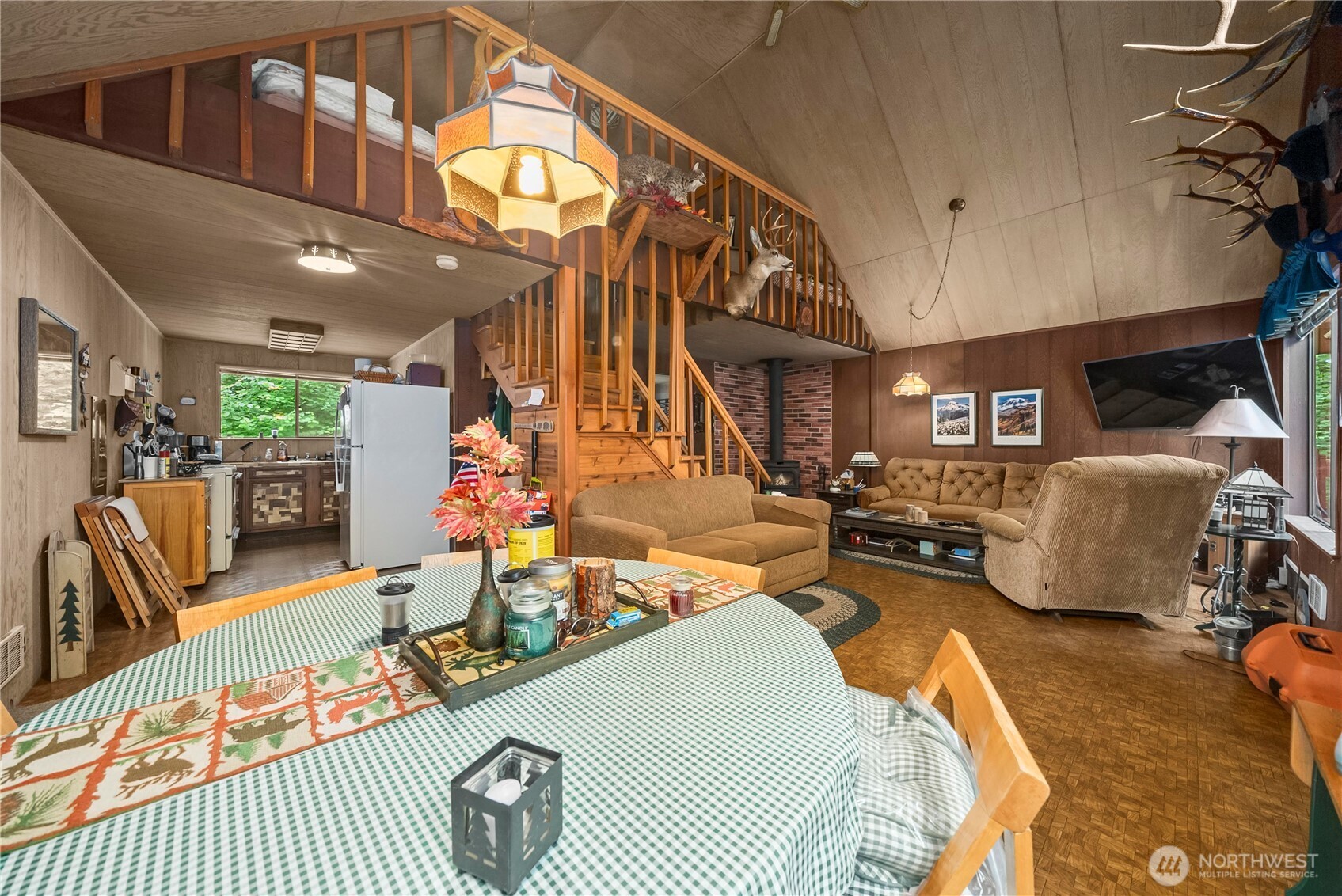 146 Mount Rainier Drive Property Photo 14