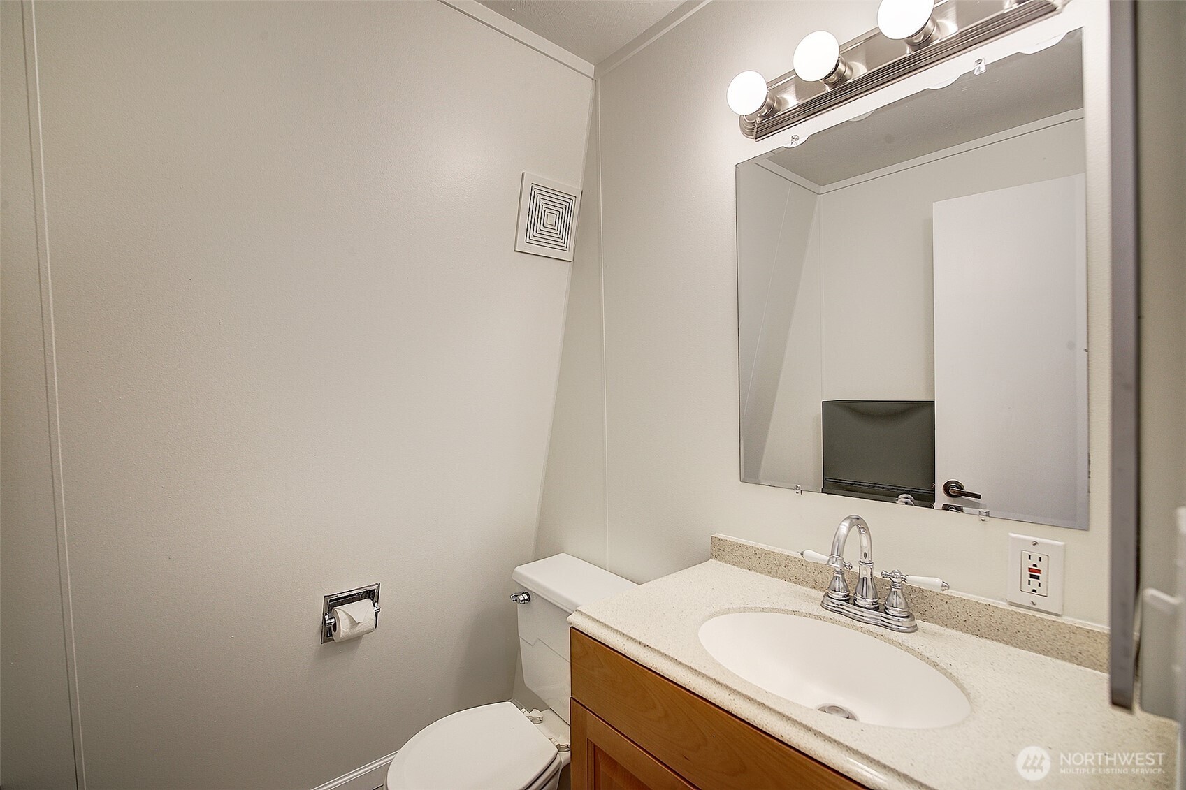 21654 98th Avenue Property Photo 15