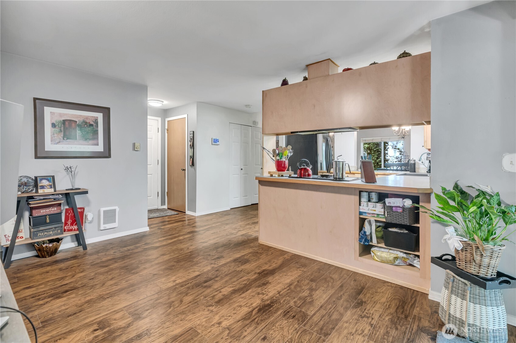 10015 Jimi Place Property Photo 17