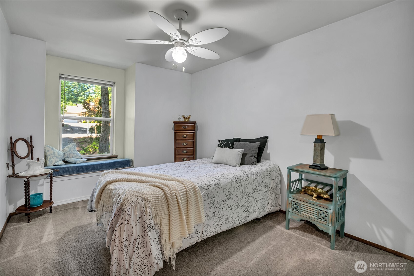 10015 Jimi Place Property Photo 23
