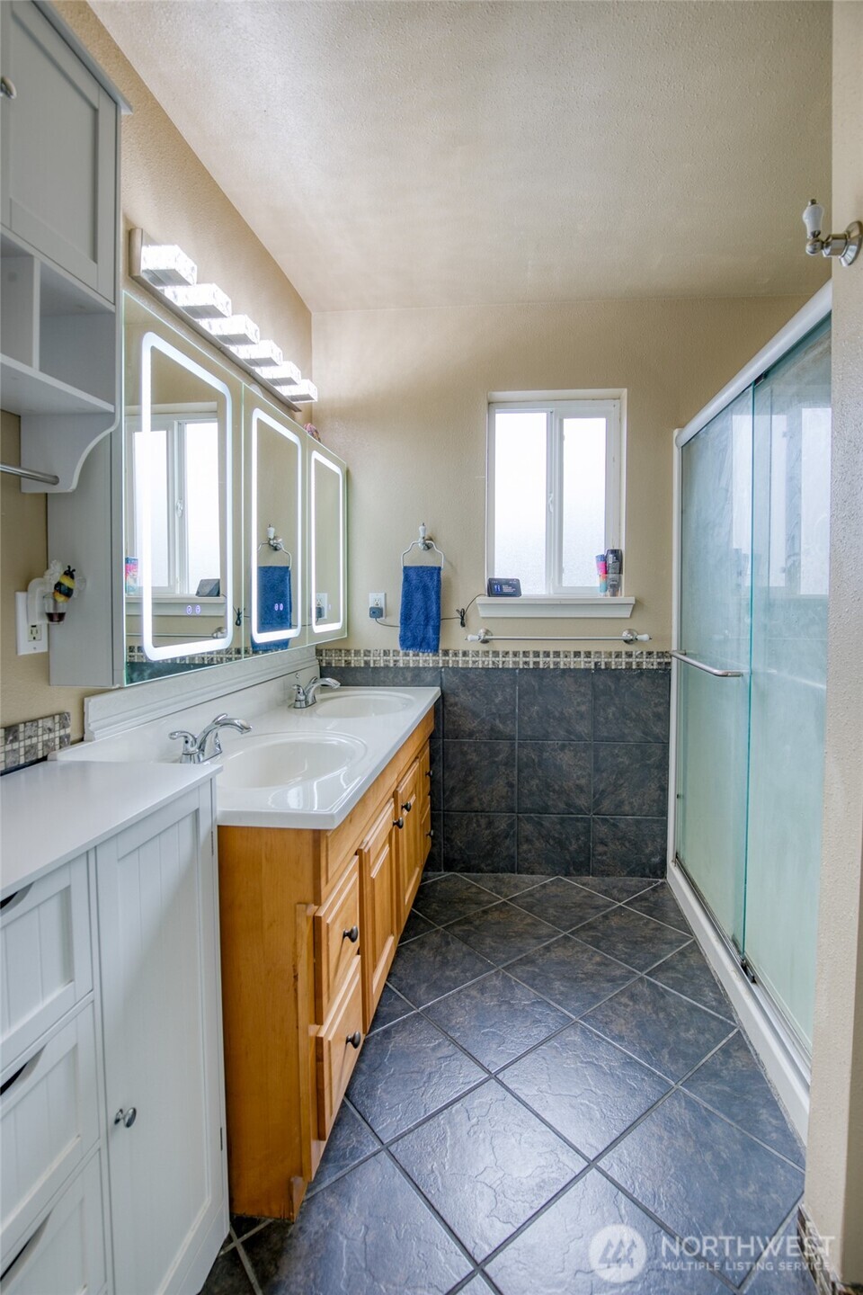 815 E Simpson Avenue Property Photo 21