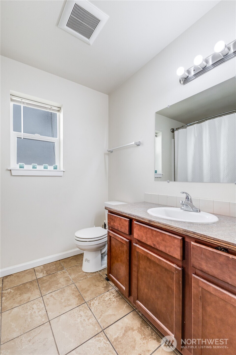 8921 Commercial Street Property Photo 17