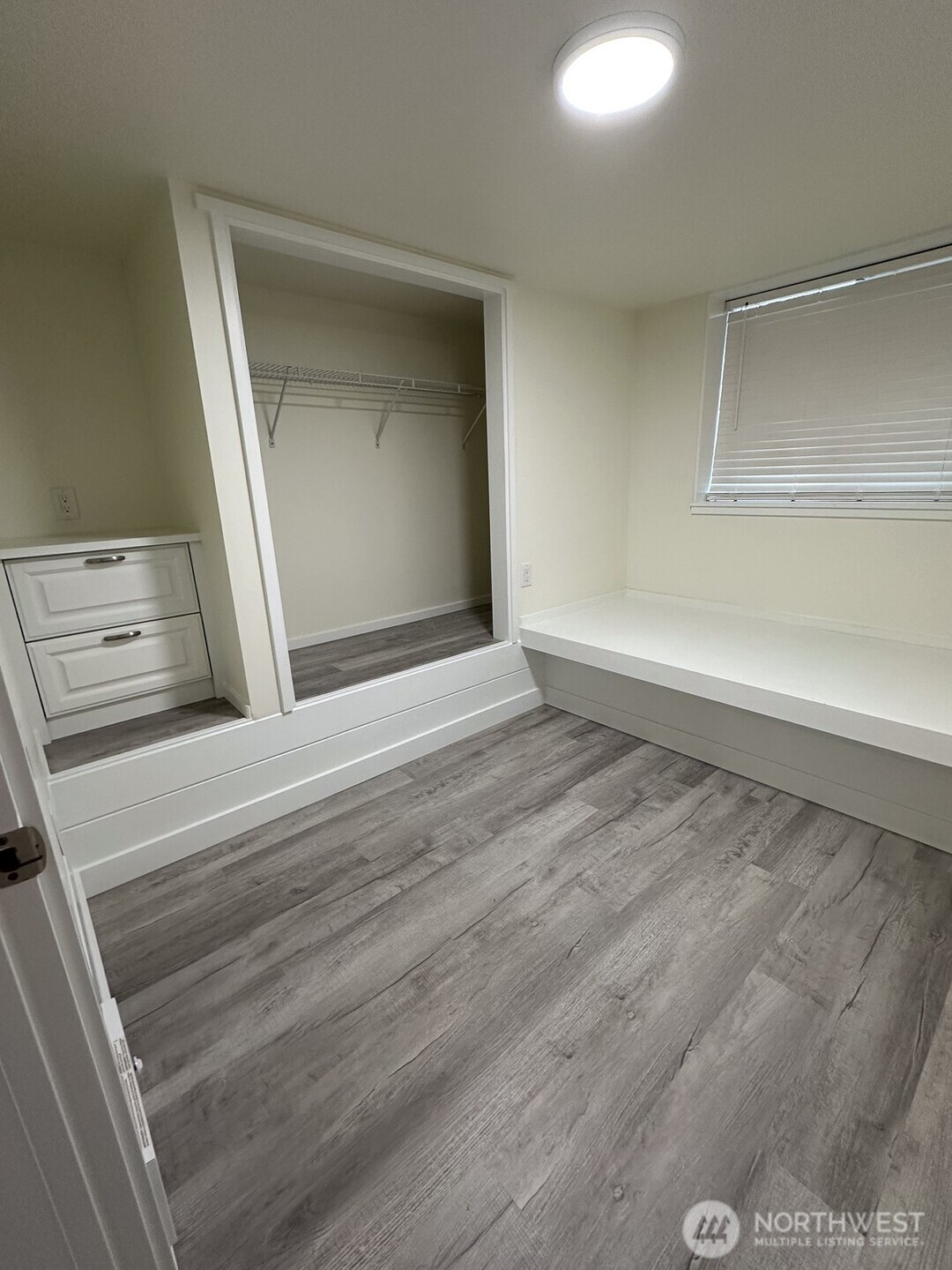 2326 Mcdougall Avenue Property Photo 17