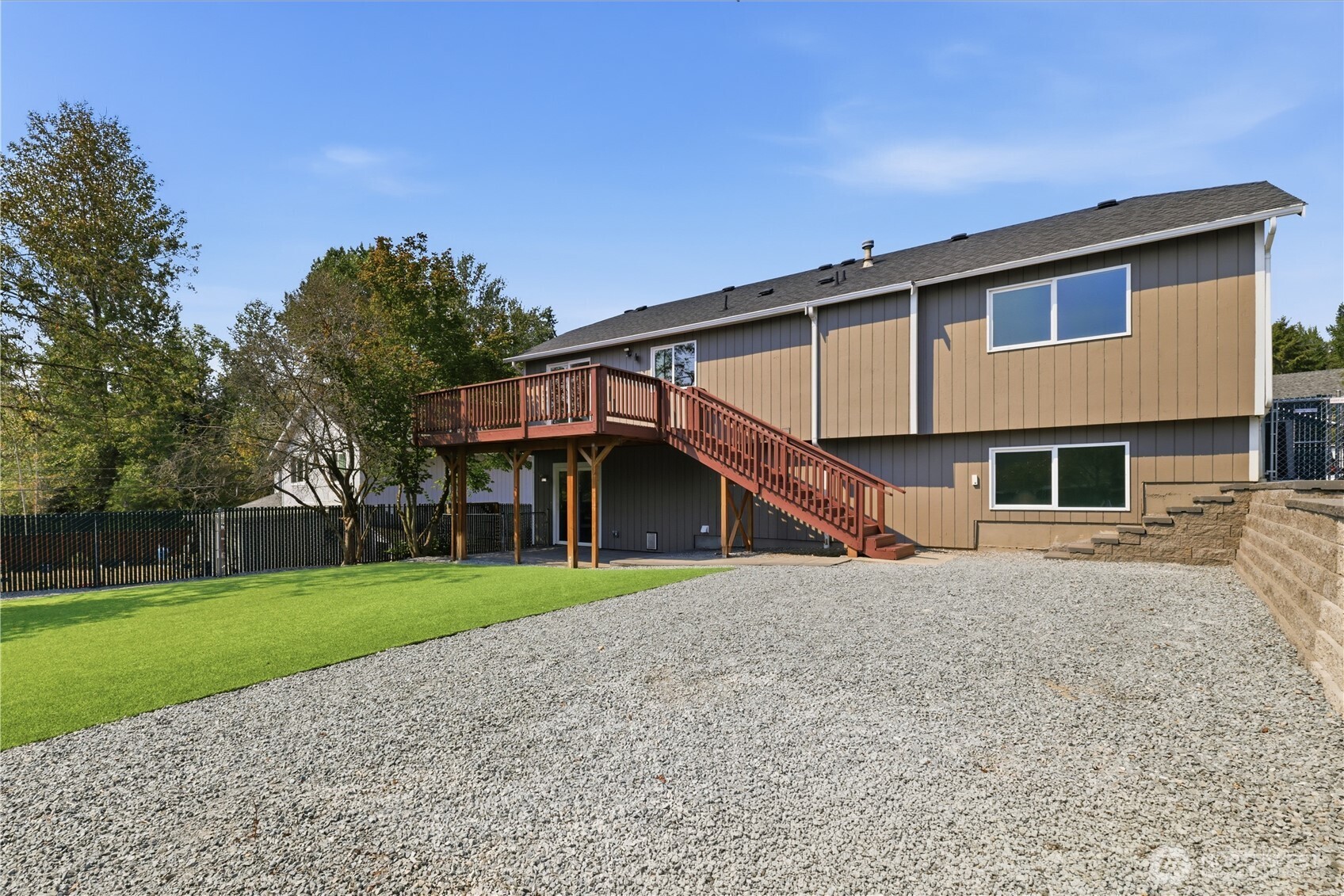 1228 223rd Street Property Photo 33