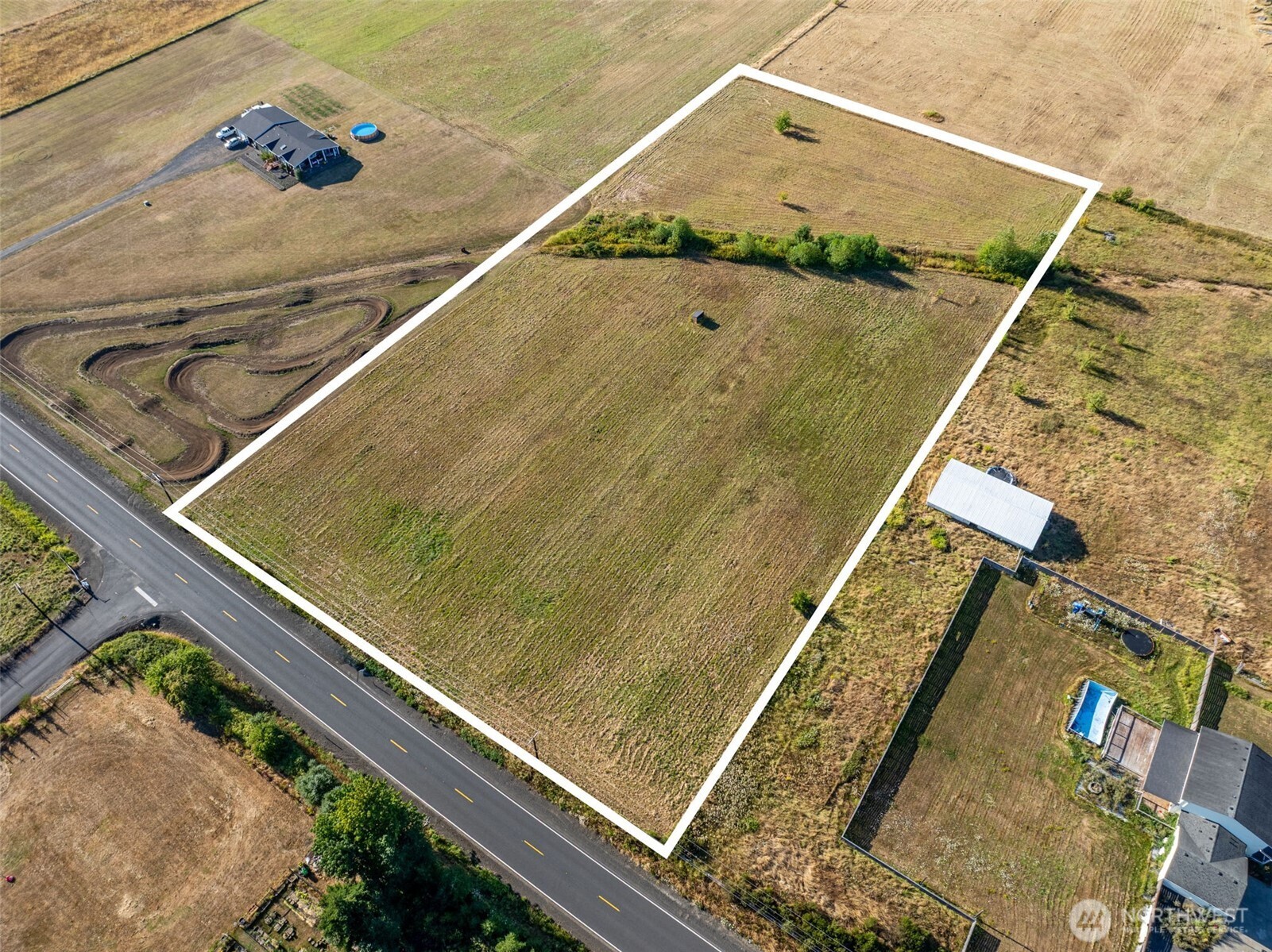 785 Pe Ell Mcdonald Road Property Photo 9