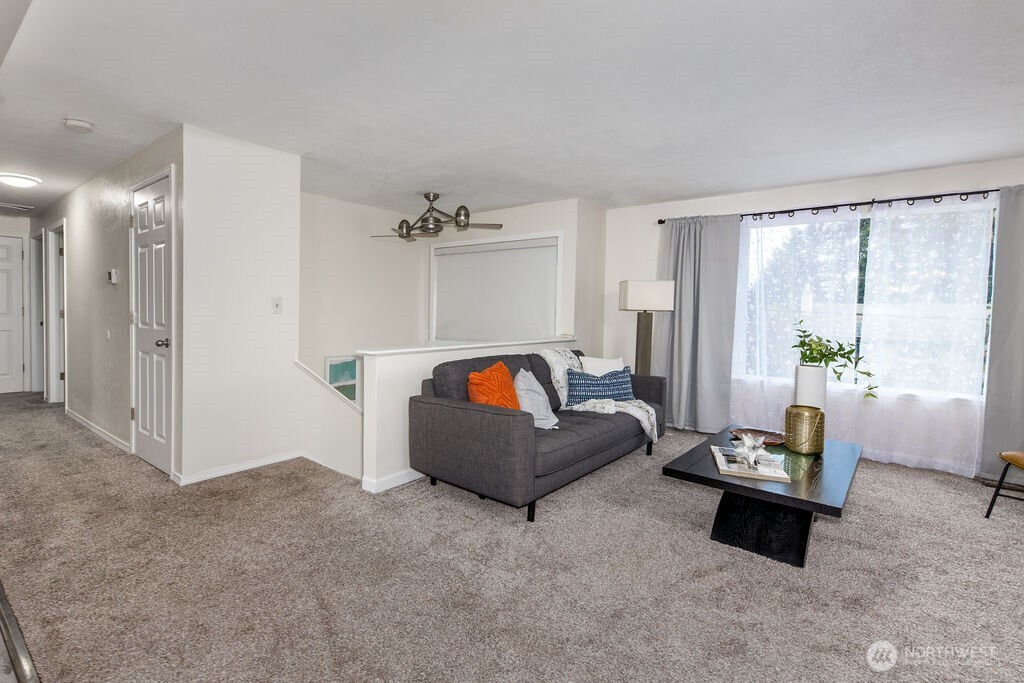 4601 238th Place Property Photo 4