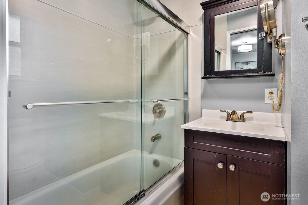 4601 238th Place Property Photo 11