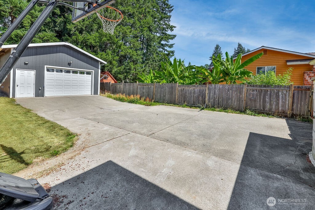 4601 238th Place Property Photo 25