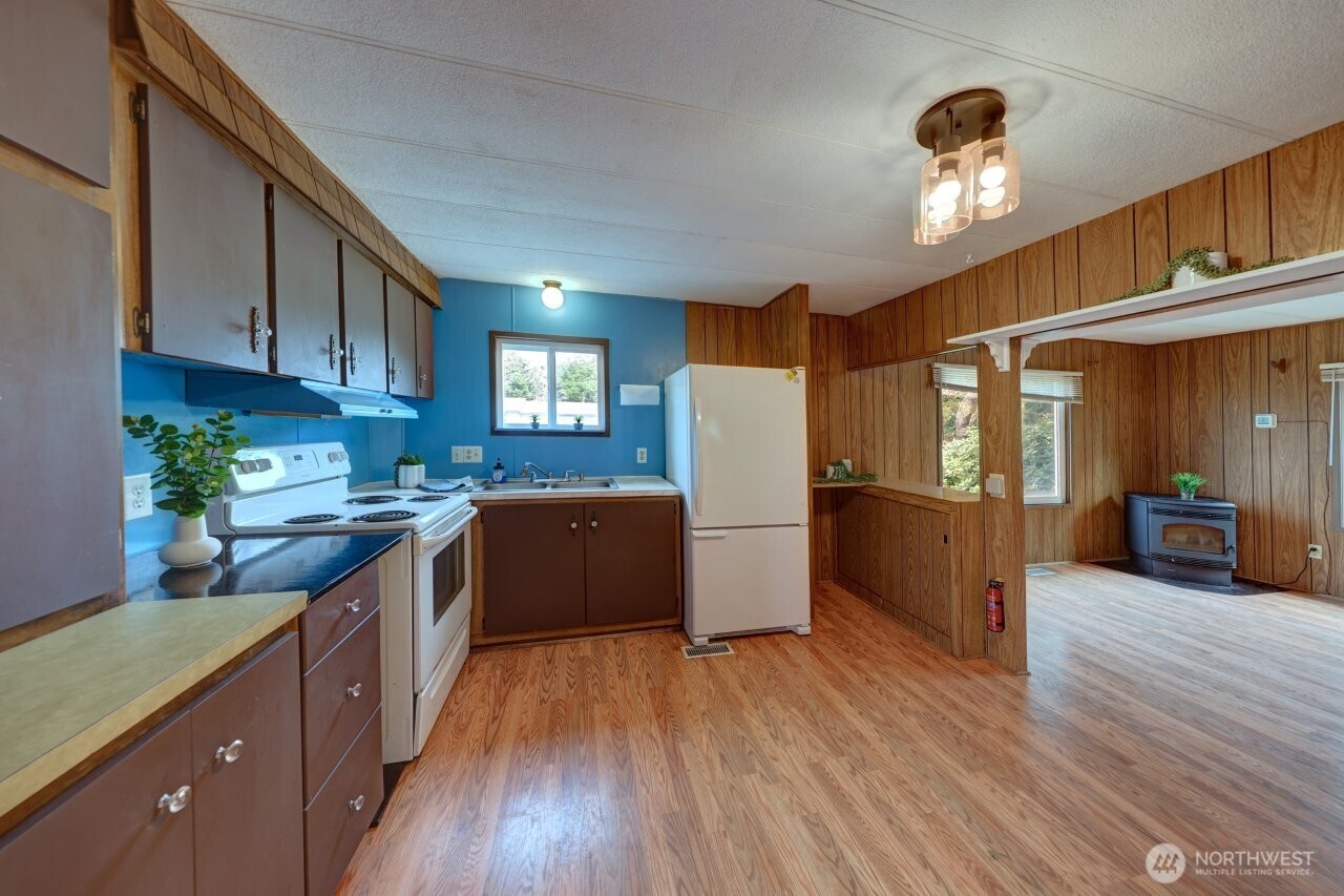 1506 266th Place Property Photo 13