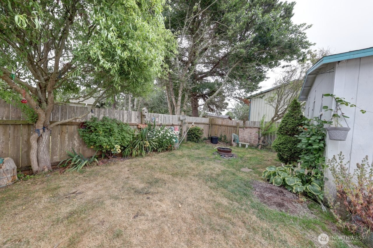 1506 266th Place Property Photo 37