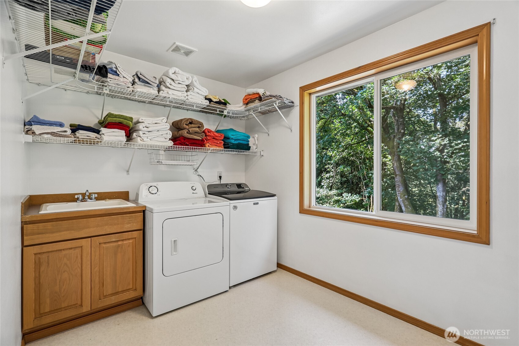 2331 Olympia Avenue Property Photo 29