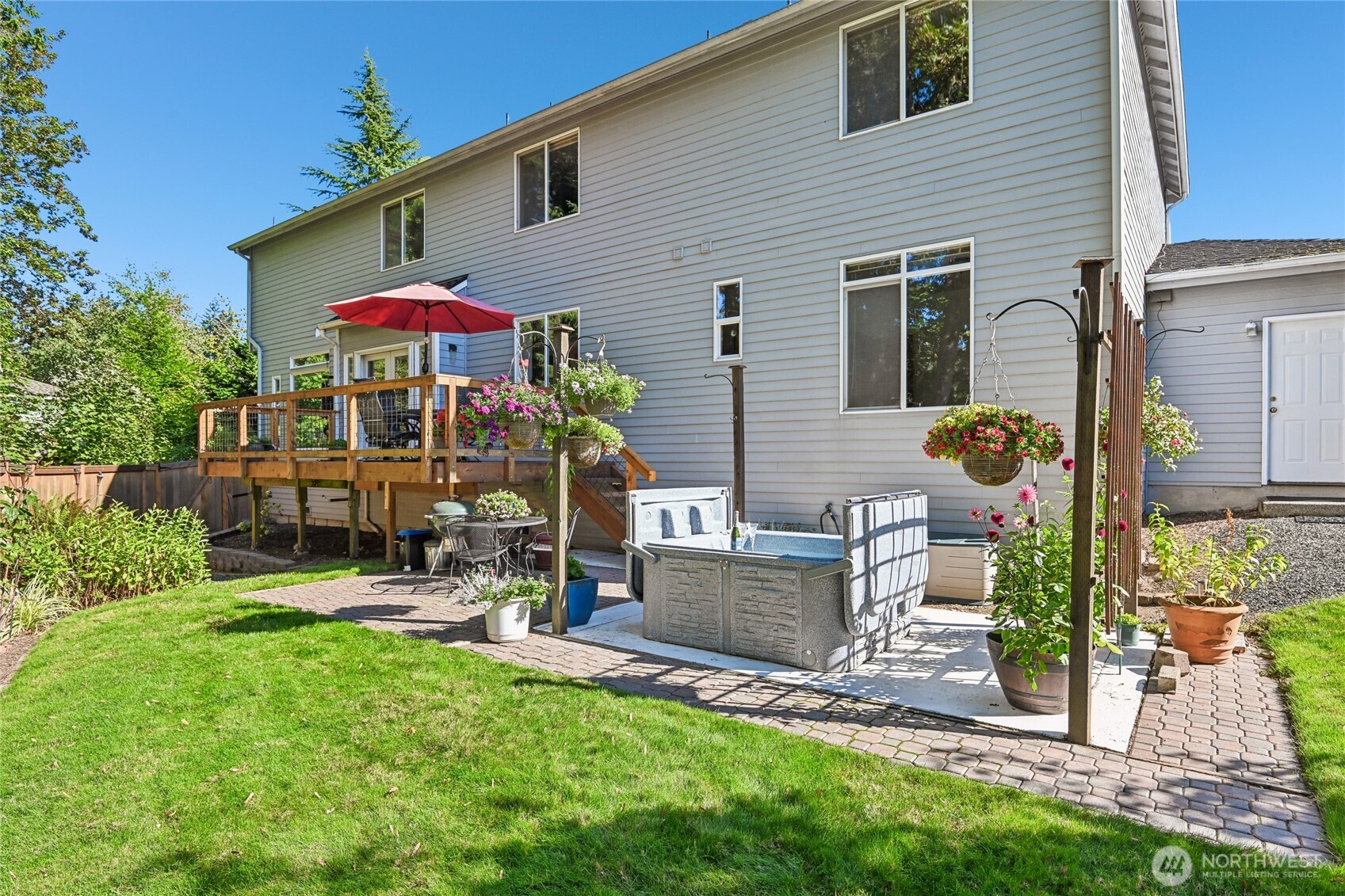 2331 Olympia Avenue Property Photo 33