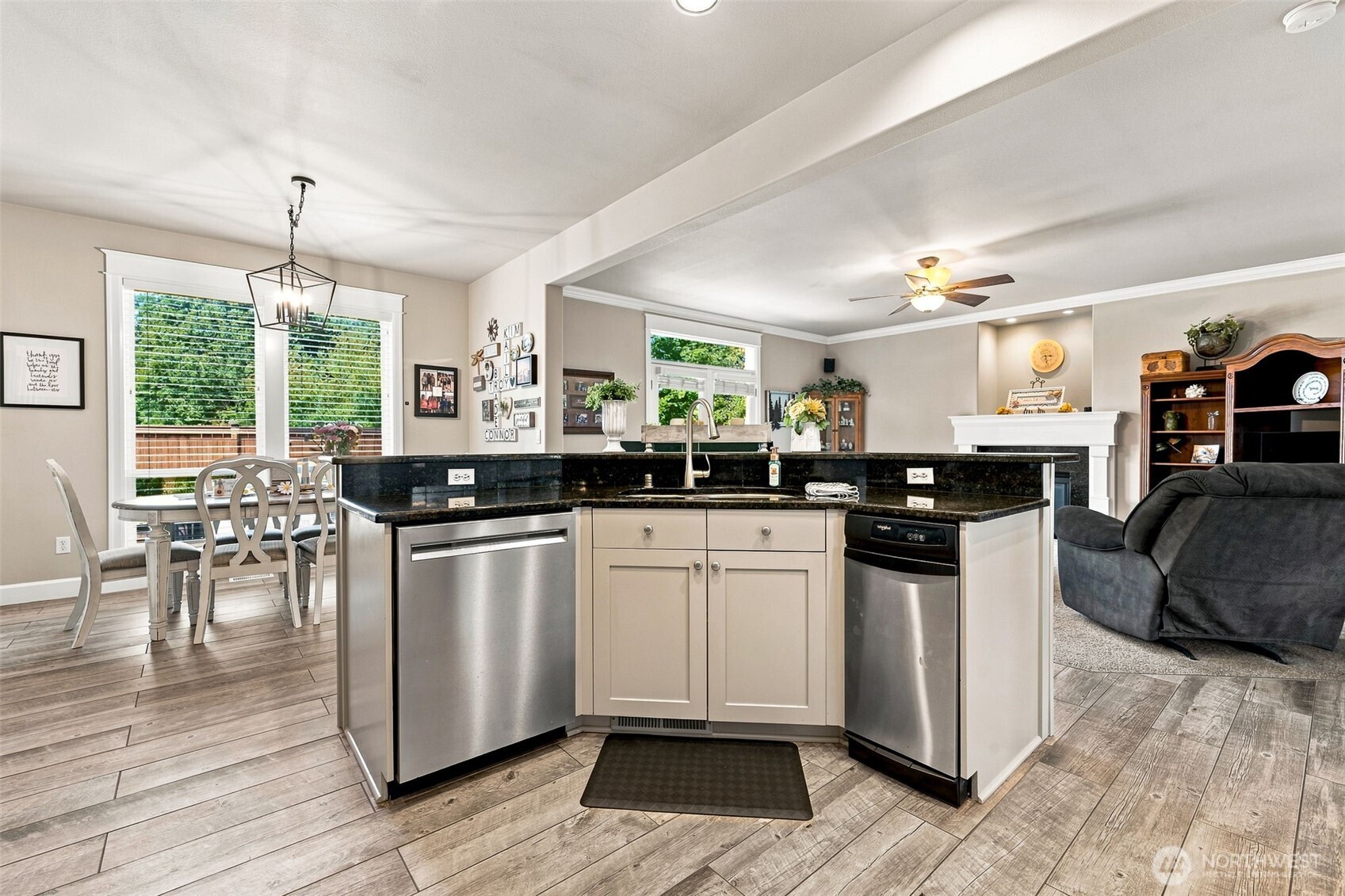 1720 52nd Avenue Property Photo 12