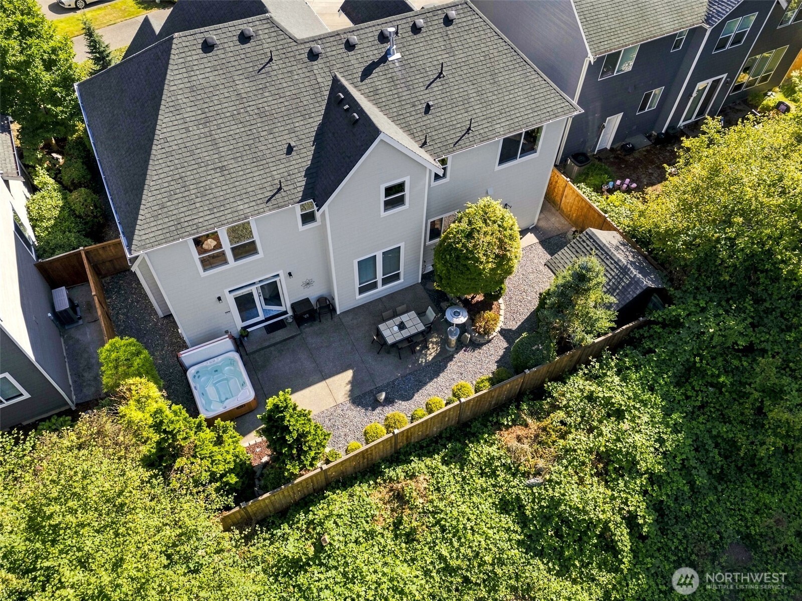1720 52nd Avenue Property Photo 18