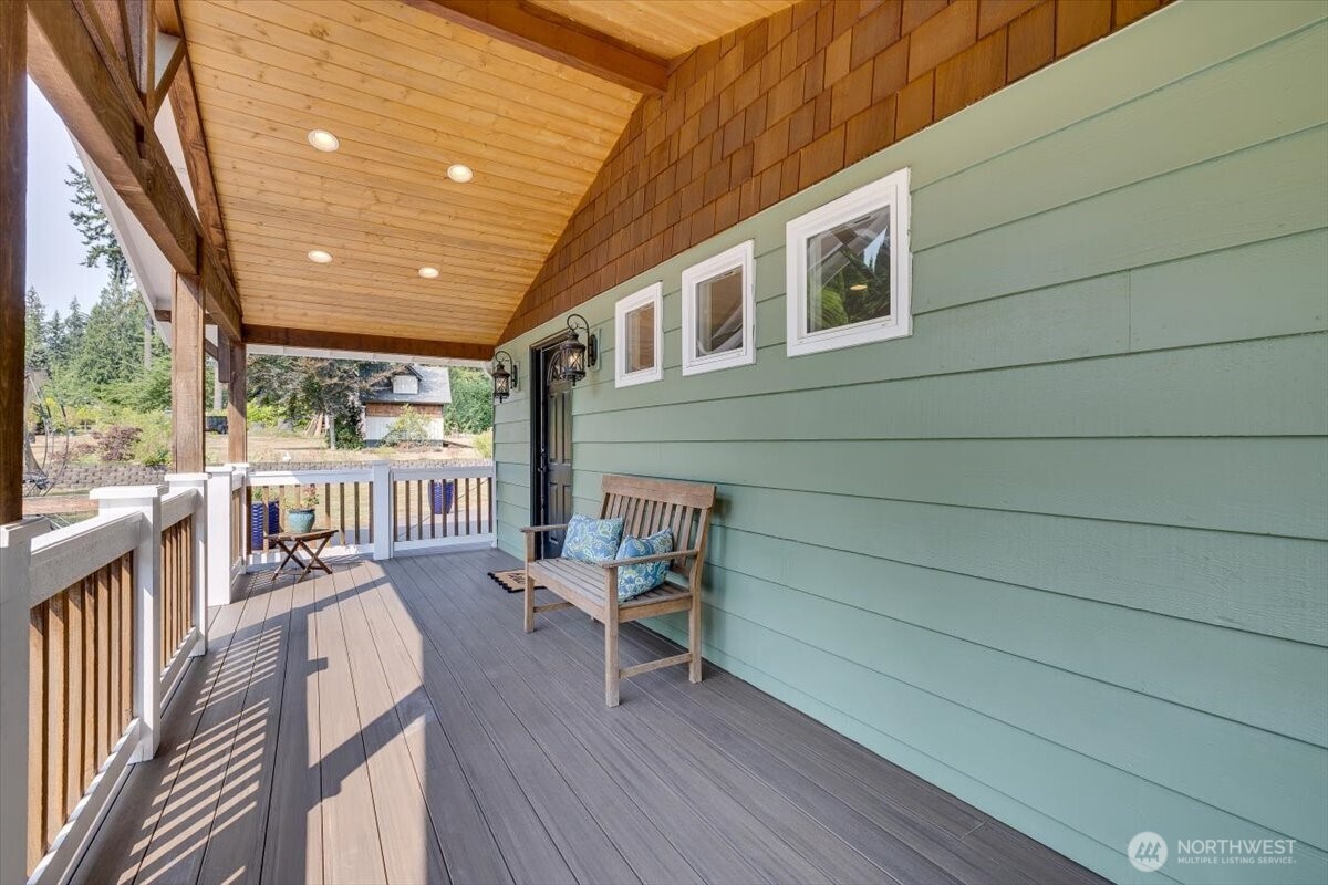 17909 Trombley Road Property Photo 4