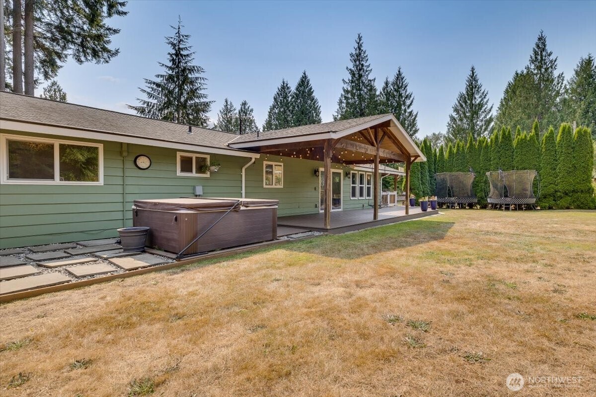 17909 Trombley Road Property Photo 22