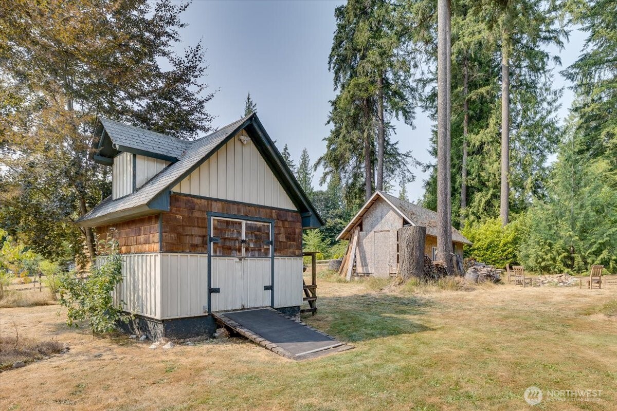 17909 Trombley Road Property Photo 25