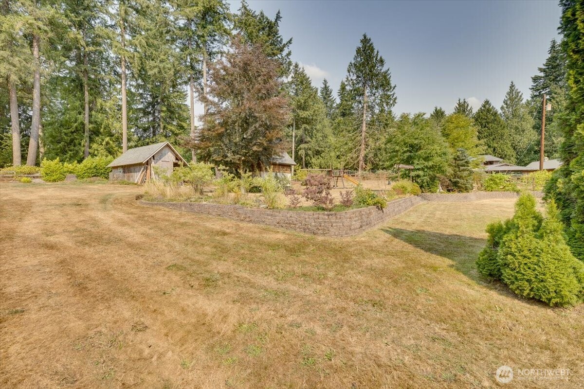 17909 Trombley Road Property Photo 26