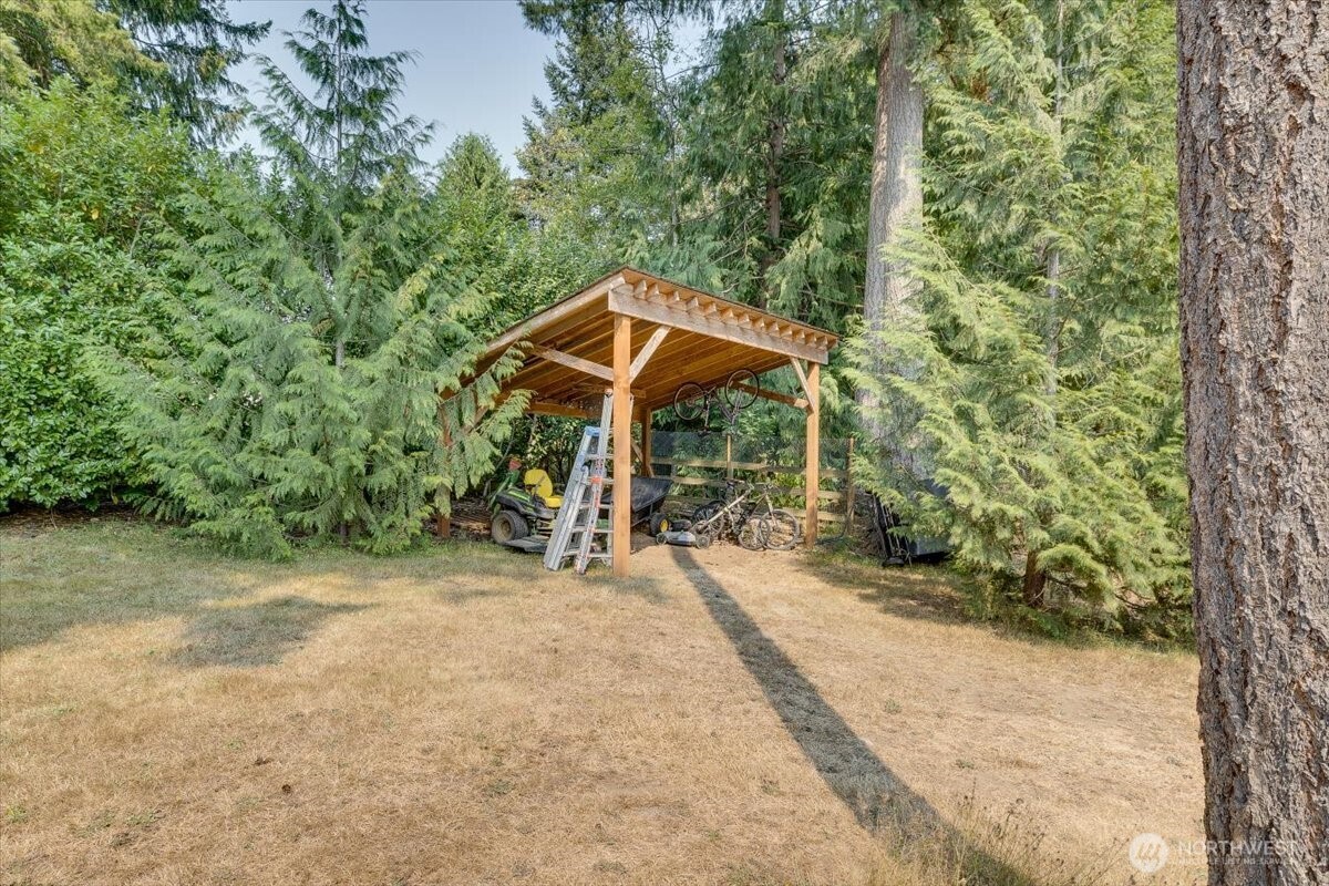 17909 Trombley Road Property Photo 29