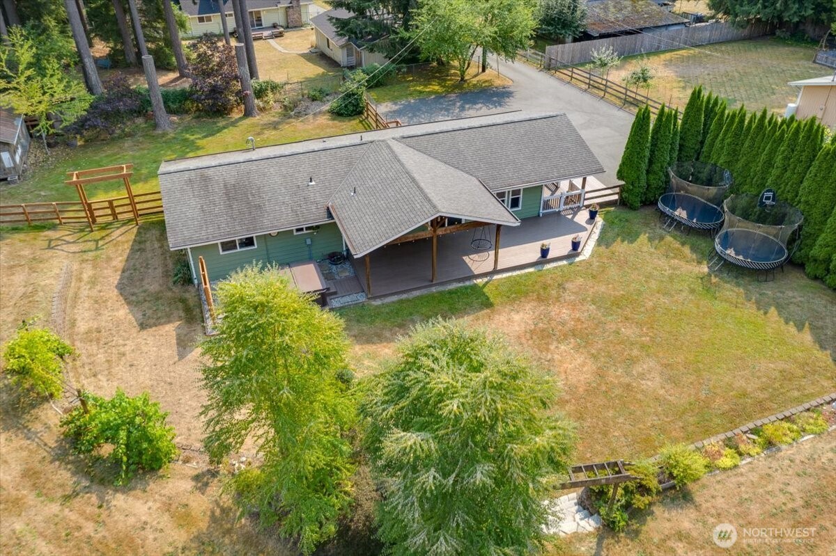 17909 Trombley Road Property Photo 34