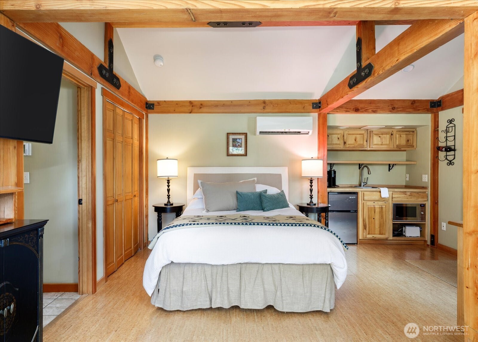 8015 Cultus Bay Road Property Photo 29