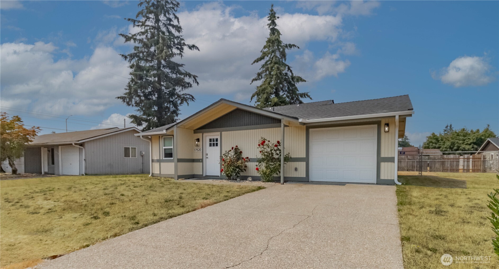17520 6th Ave Ct E Property Photo 1