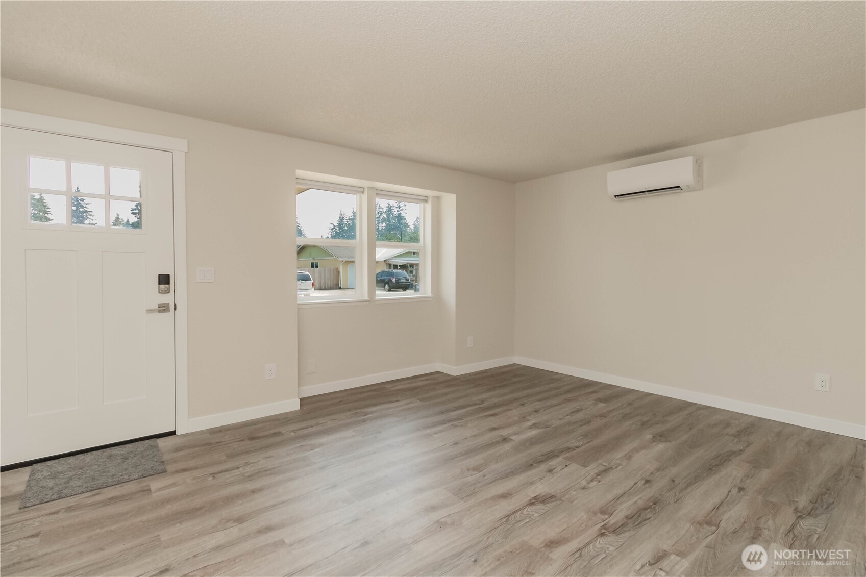 17520 6th Ave Ct E Property Photo 10