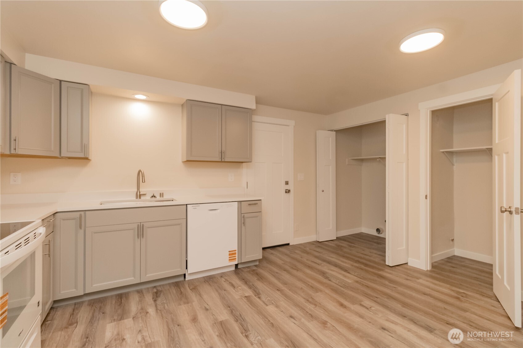 17520 6th Ave Ct E Property Photo 15