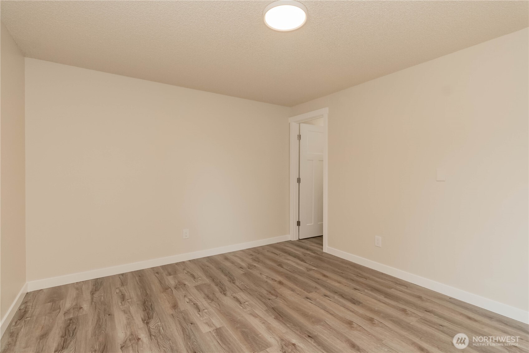 17520 6th Ave Ct E Property Photo 28