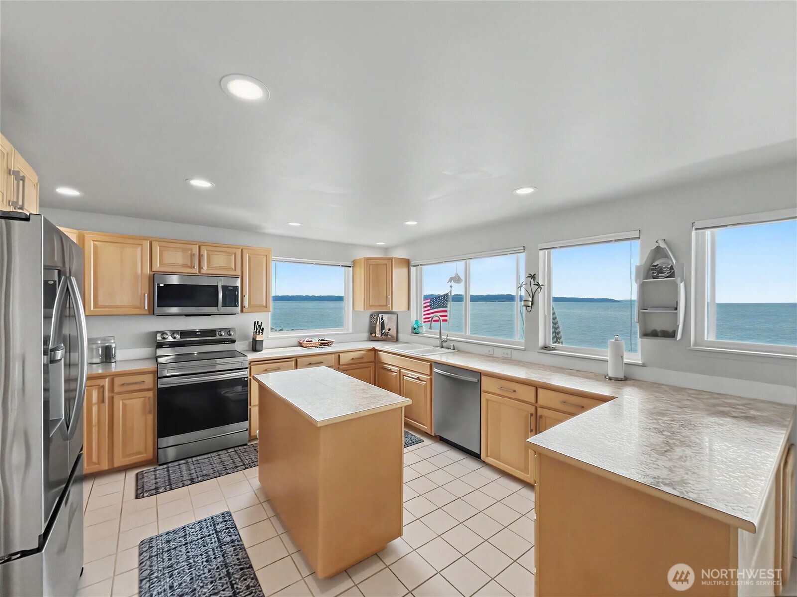 41 H S Beach Way Property Photo 5