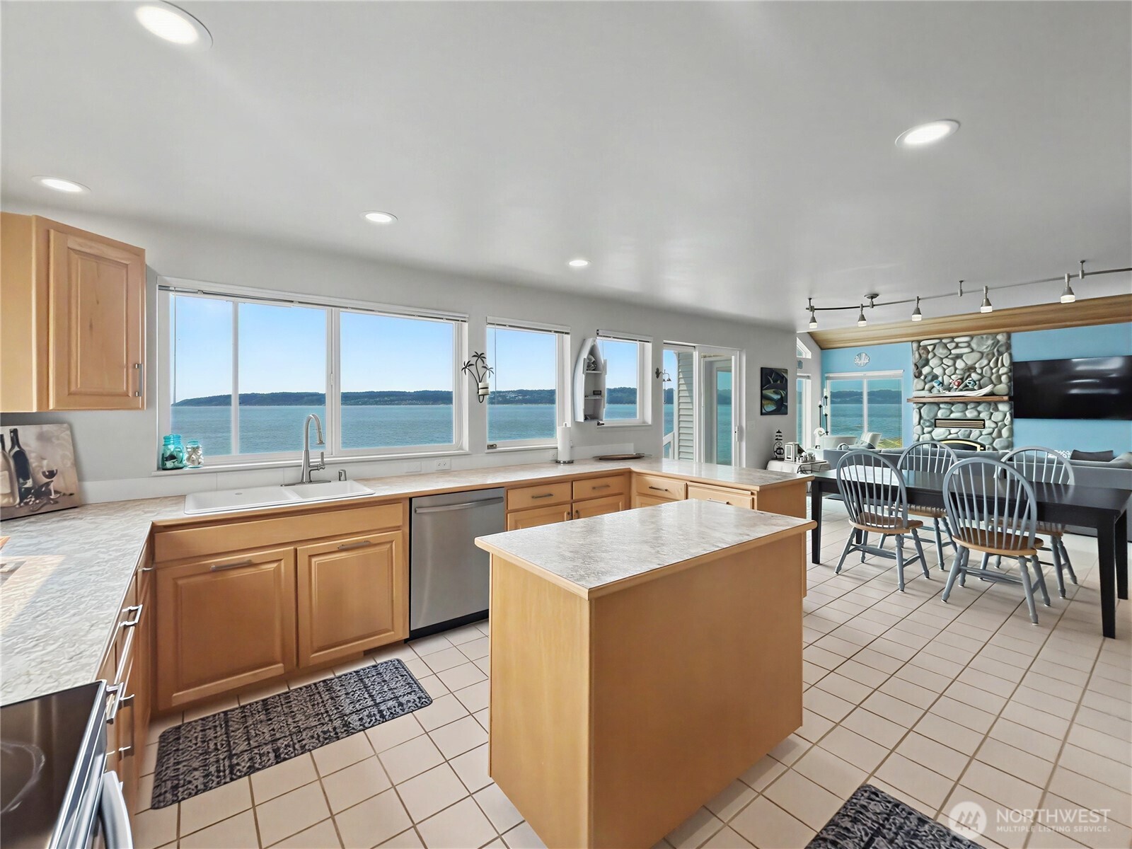 41 H S Beach Way Property Photo 7